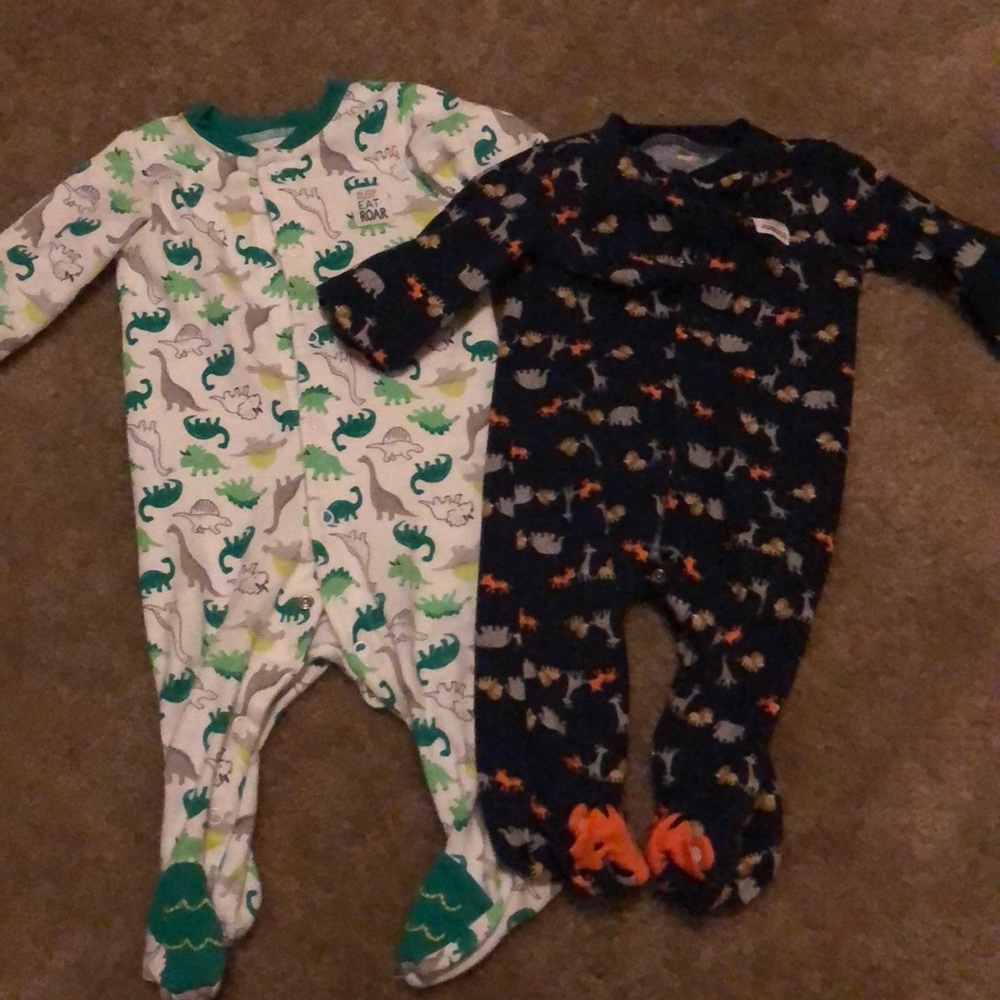 Gently worn light weight pajamas size 6m